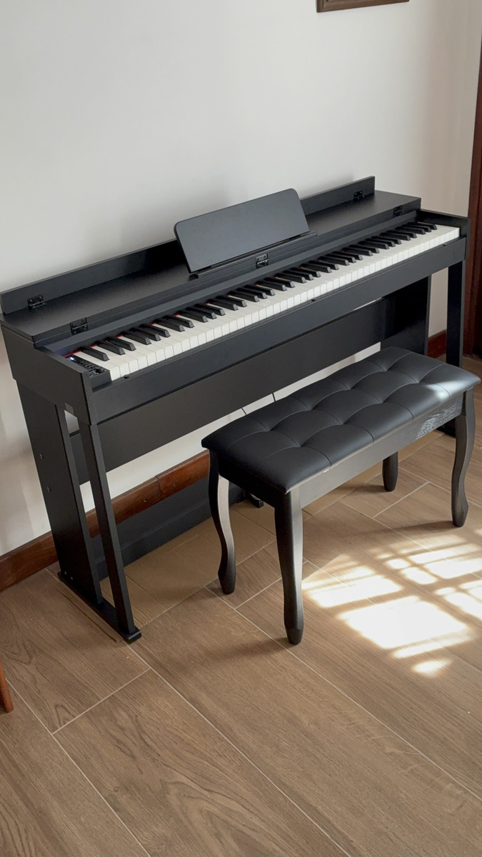 Piano Digital 88 Teclas Con Banco Pedales Y Auriculares - Imagen 5