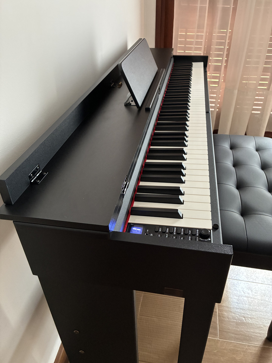 Piano Digital 88 Teclas Con Banco Pedales Y Auriculares - Imagen 4