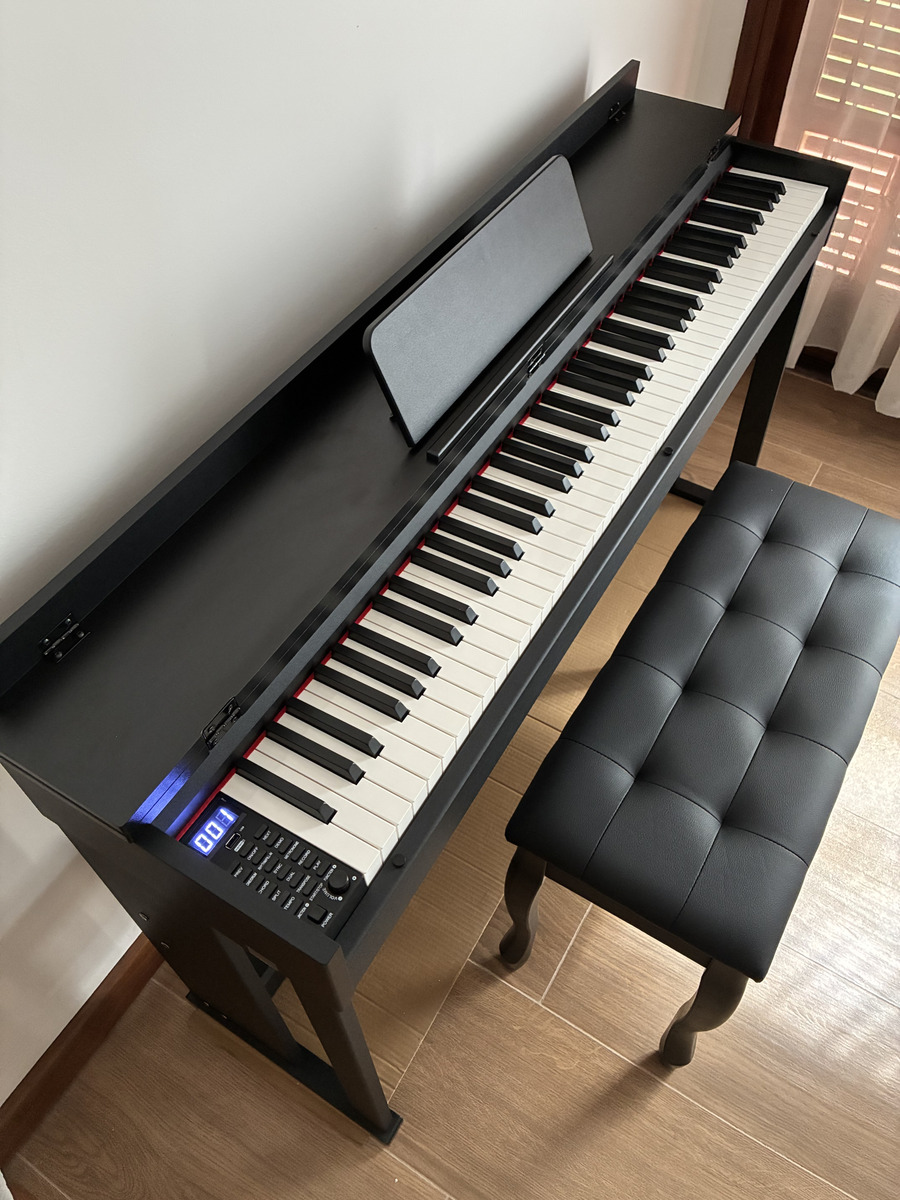 Piano Digital 88 Teclas Con Banco Pedales Y Auriculares - Imagen 2